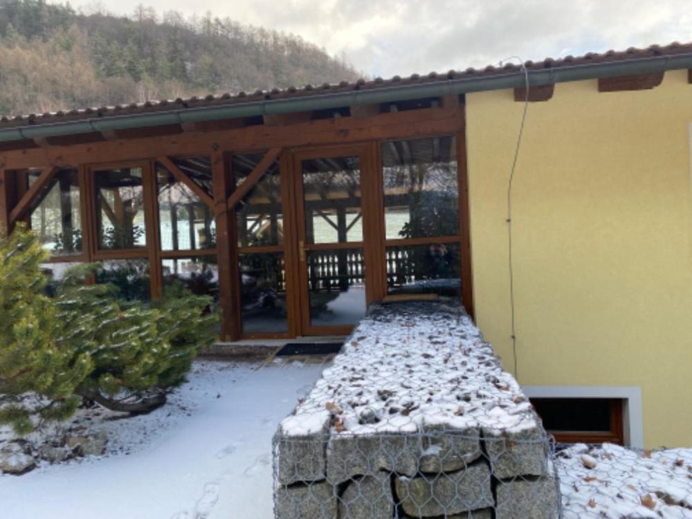 Hotel Selsky Dvur Perštejn Exterior foto